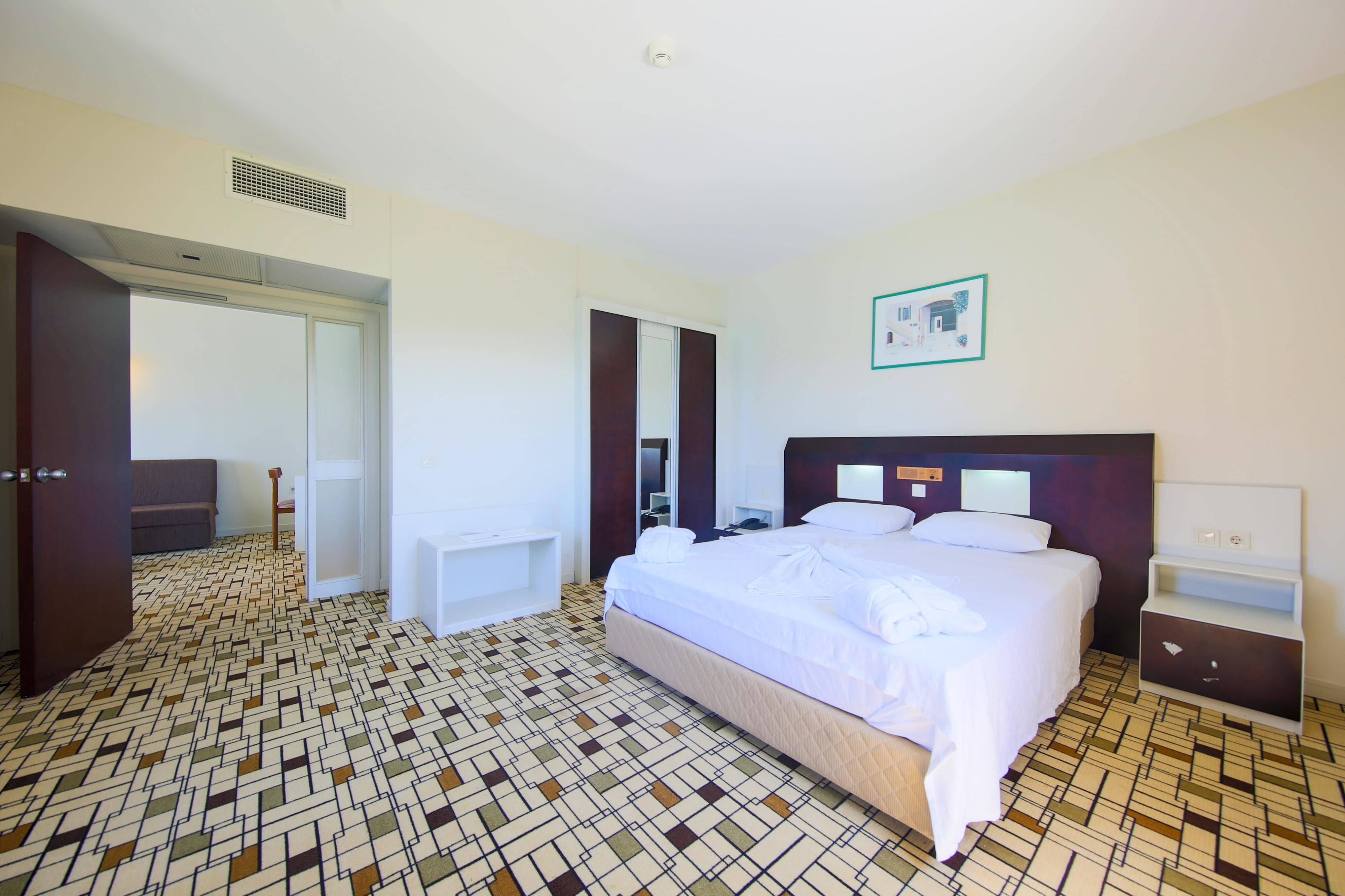 Medis Resort Hotel Ildir Extérieur photo