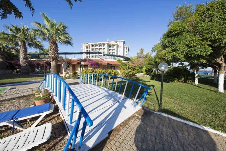 Medis Resort Hotel Ildir Extérieur photo